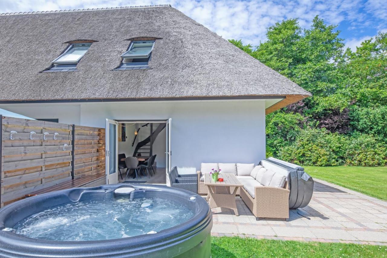 The Island Life Texel Met Jacuzzi Villa De Koog  Dış mekan fotoğraf